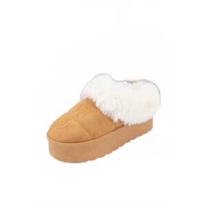 NEW CCOCCI women's platform faux fur sandals in camel